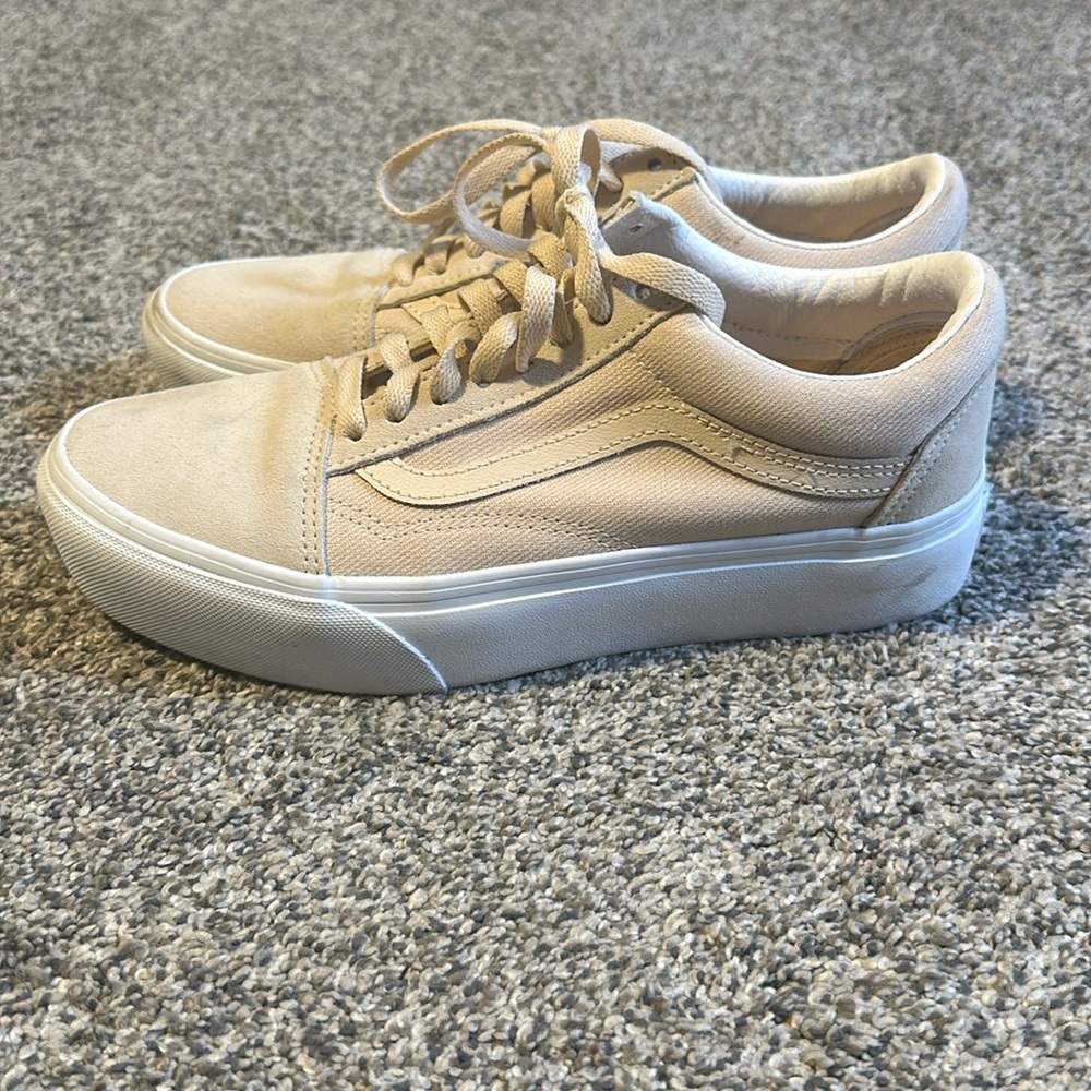 Cream platform Vans